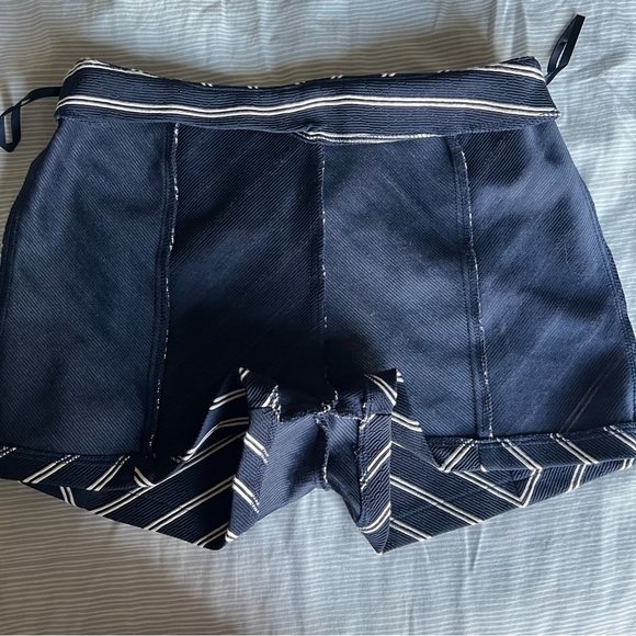YA Los Angeles Navy and White Striped Women's Shorts - Picture 5 of 5